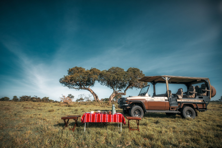 3-days-masai-mara-4x4-private-camp-safari-1