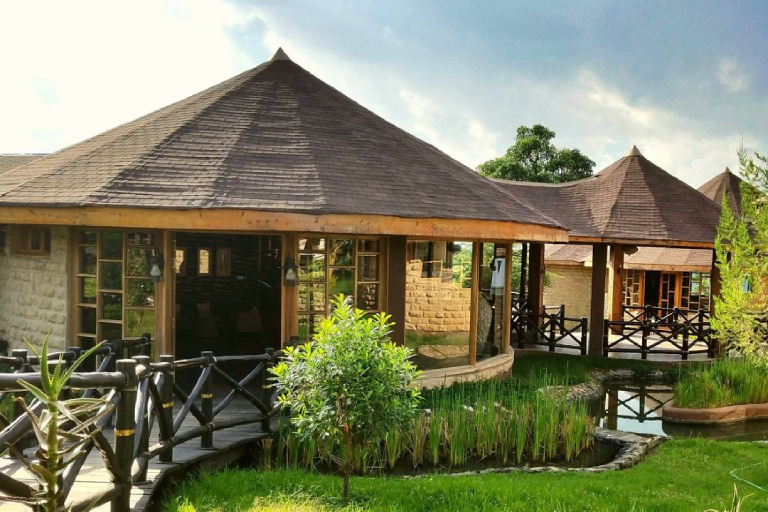 4-days-masai-mara-lake-nakuru-lodge-safari-2