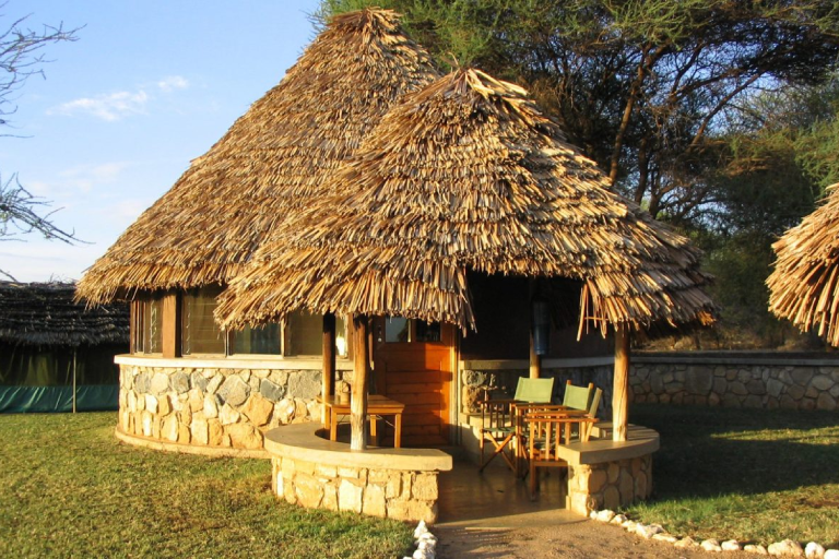 4-days-tanzania-lodge-safari-3
