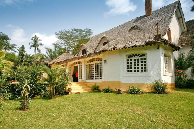 4-days-tanzania-lodge-safari-4