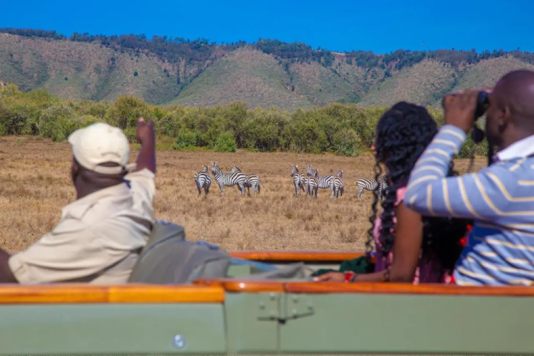5-days-masai-mara-lake-nakuru-lake-naivasha-2