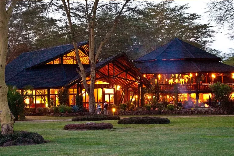 6-days-amboseli-tsavo-east-tsavo-west-mombasa-camping-safari-2