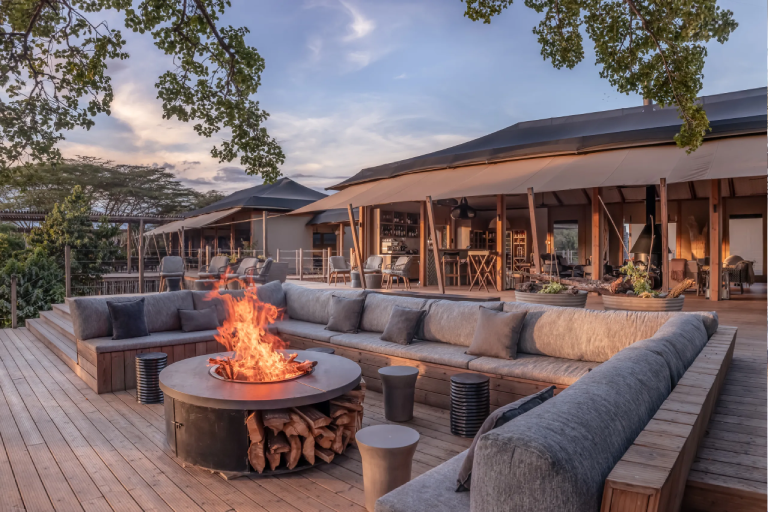 7-days-masai-mara-l-nakuru-amboseli-lodge-safari-3