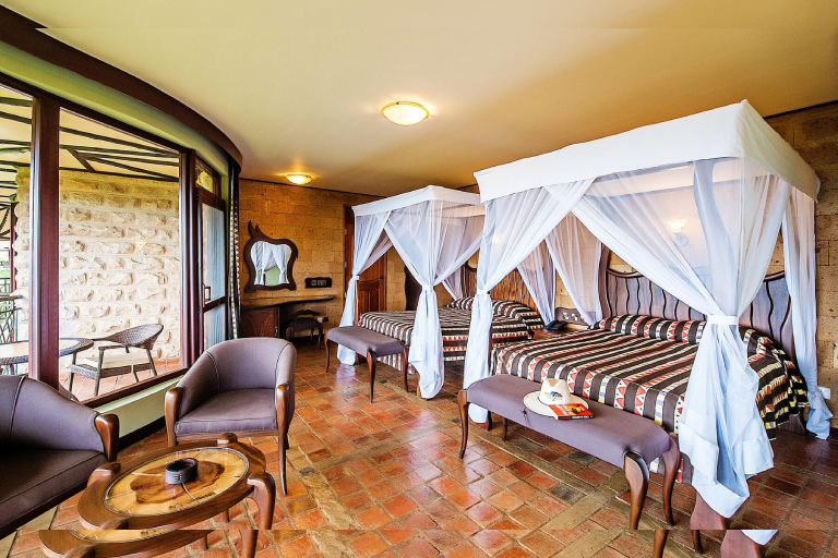 7-days-masai-mara-or-lake-nakuru-or-amboseli-camping-4