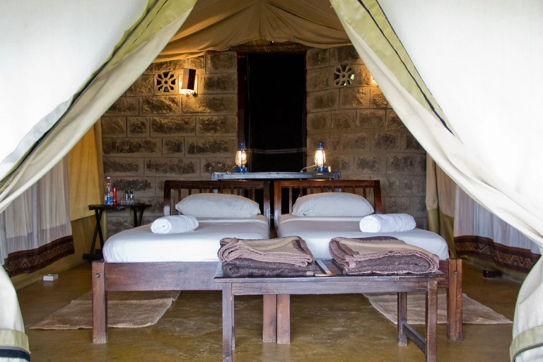 8-days-amboseli-nakuru-naivasha-masai-camping-2 (3)